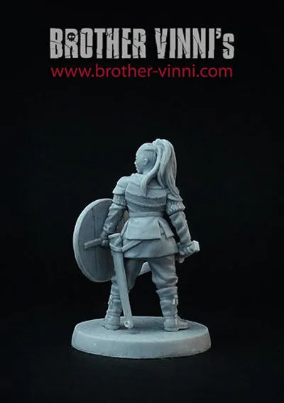 Brother Vinni Shield Maiden figurine résine 28mm viking