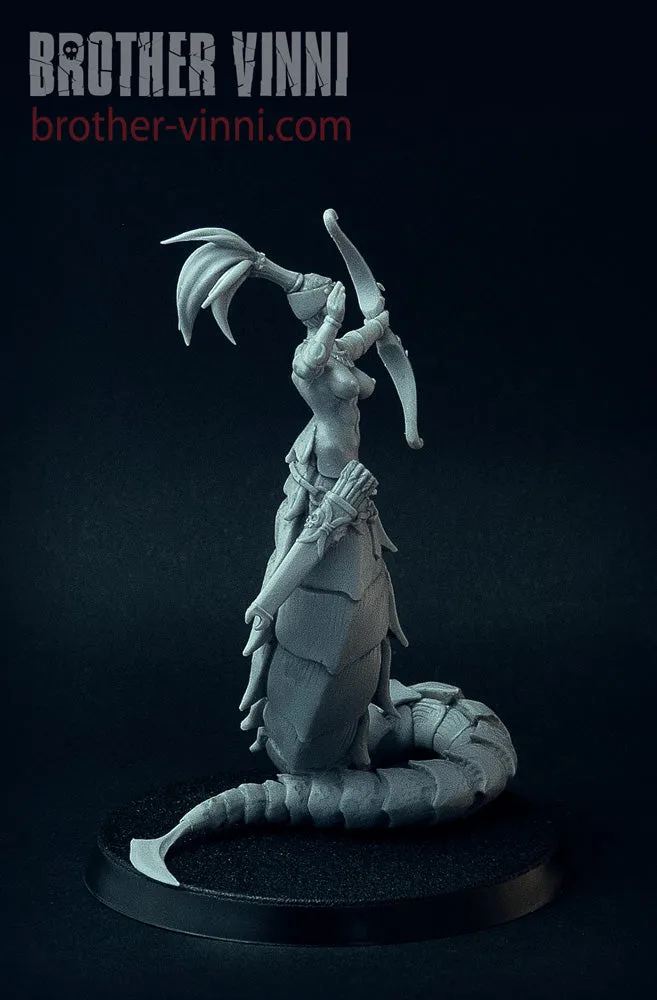 BROTHER VINNI Lamia figurine fantasy 28 mm résine non peinte