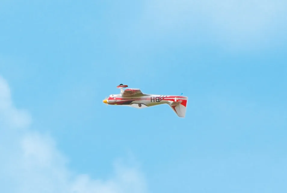 Black Horse BH103 Zlin 50LS avion RC 2145mm 30-35cc