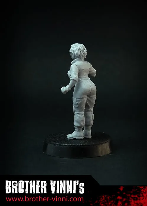 Brother Vinni Female Reporter figurine 28mm résine moderne
