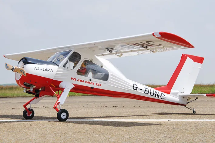 Black Horse Model BH124 avion RC PZL-104 Wilga 2240mm
