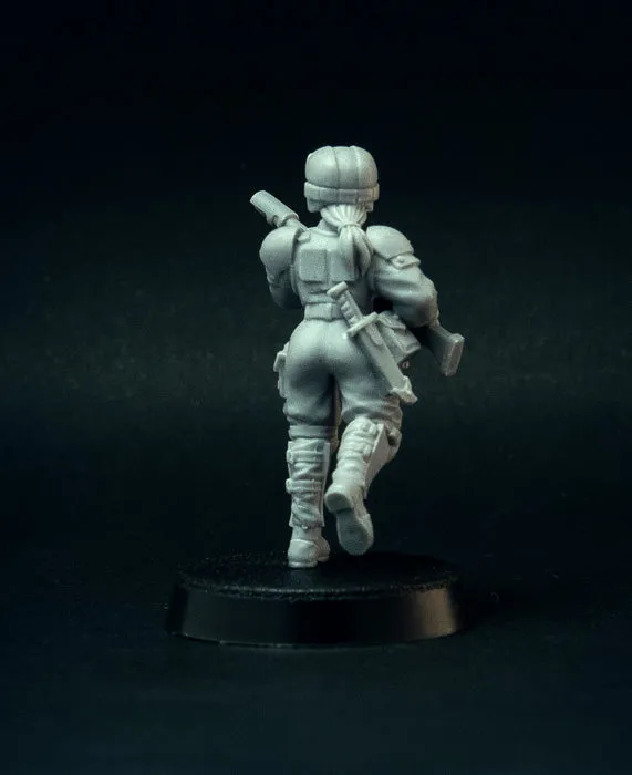 Brother Vinni Guard Girls soldats figurines résine 28mm lot de 8