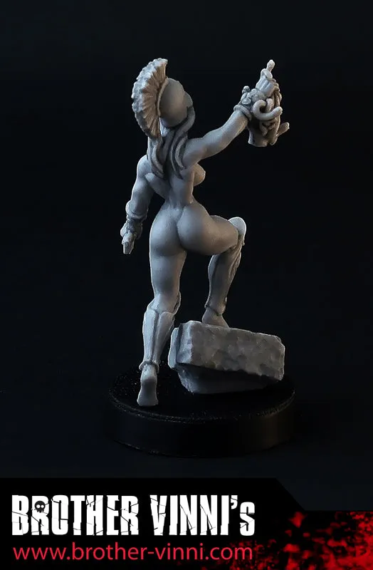 Brother Vinni Female Perseus figurine résine 28mm grecque