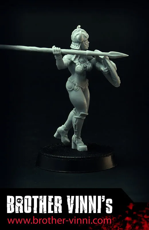Brother Vinni Amazone figurine résine 32mm guerrière