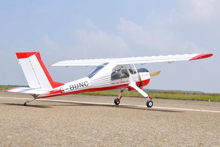 Black Horse Model BH124 avion RC PZL-104 Wilga 2240mm