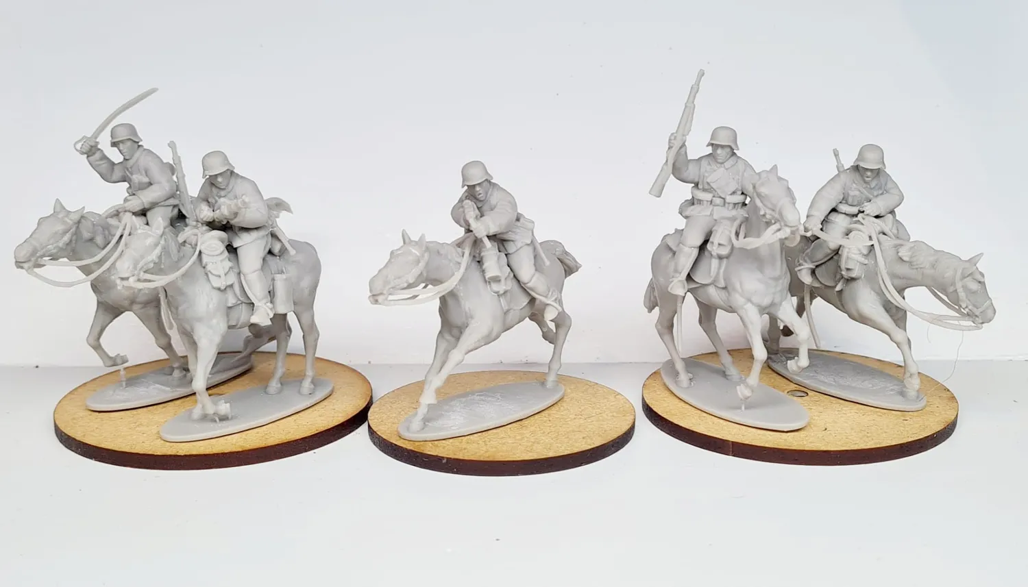 Des Tranchées aux Barricades Cavaliers allemands début de guerre figurines résine
