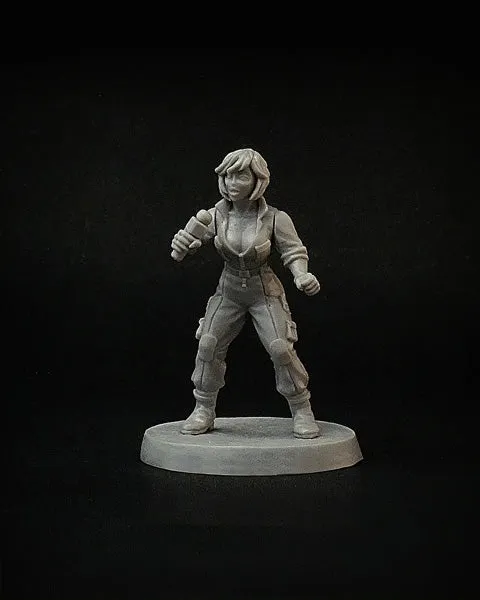 Brother Vinni May O’Reilly miniature résine 28mm reporter