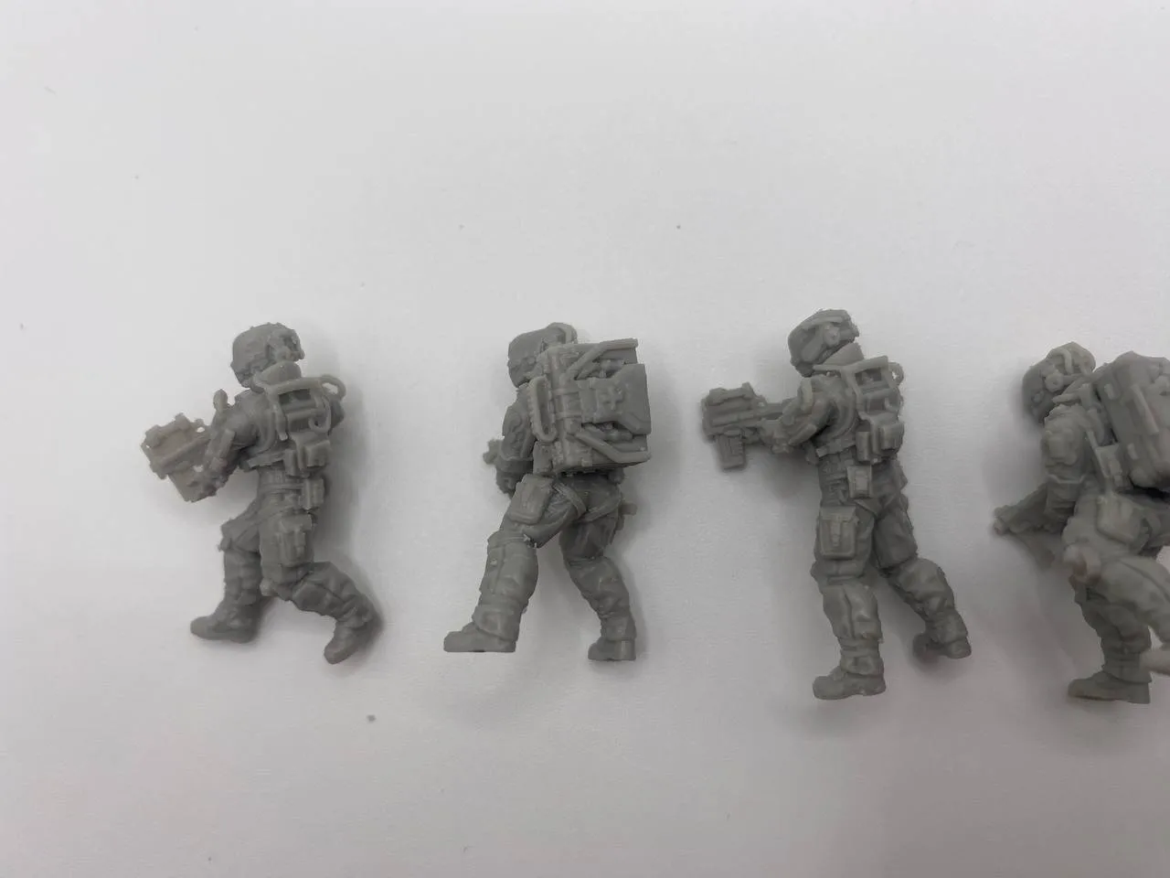 Epic Forge Équipe Tactique d’Exploration Sci-Fi figurine résine