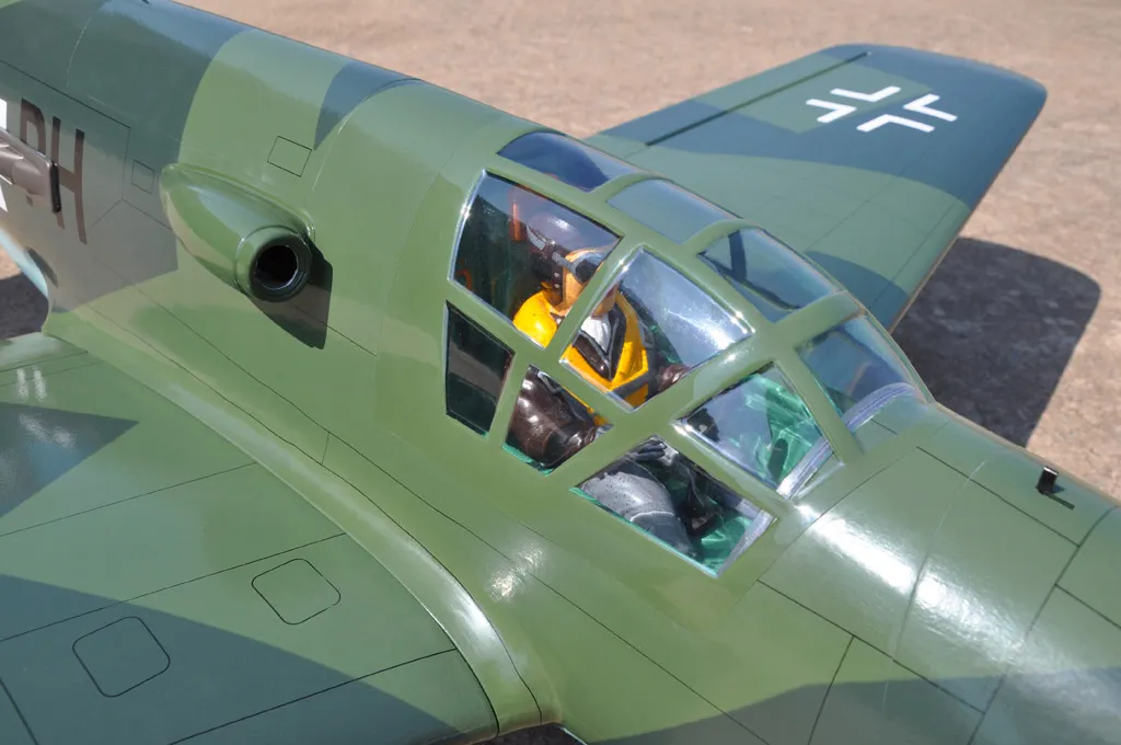 Black Horse Model BH163-V2 Dornier Do335 avion RC 1724mm retract