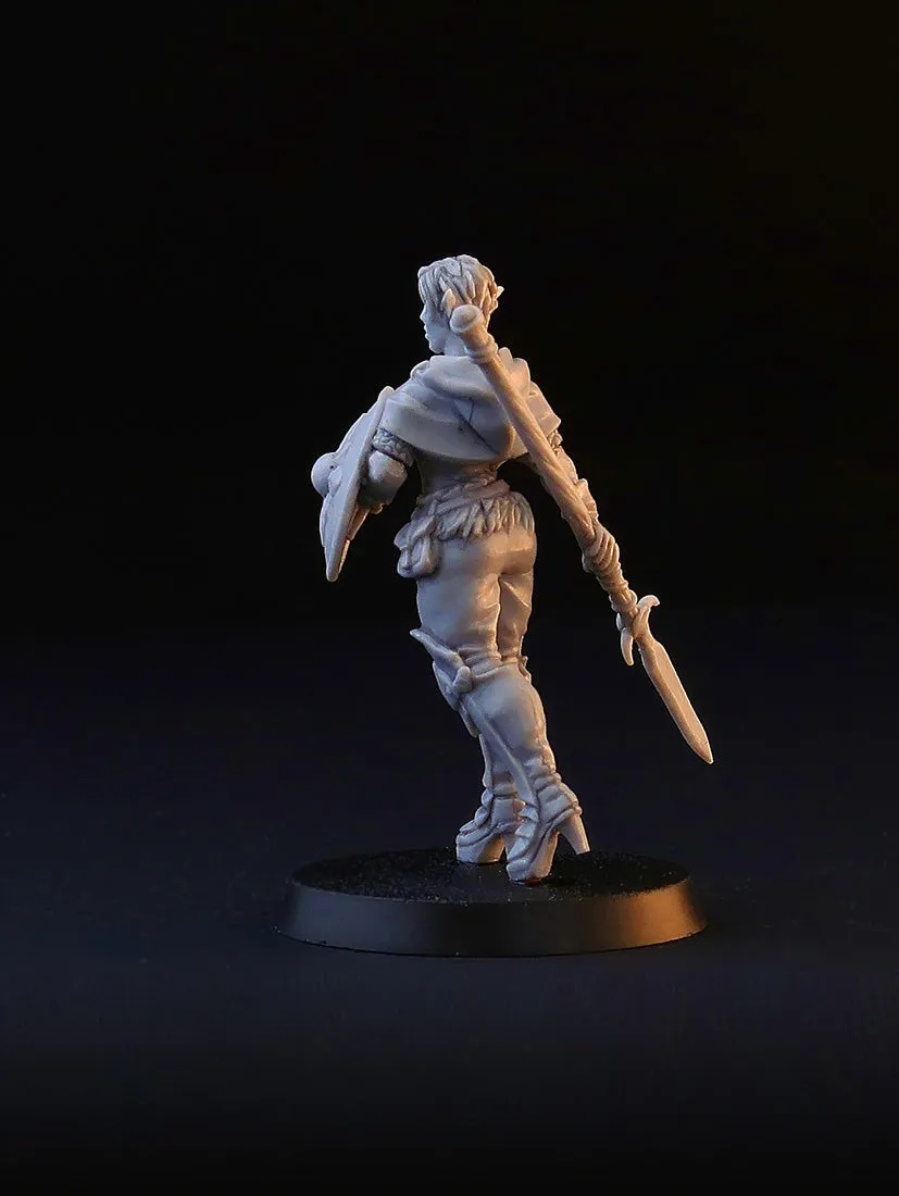Brother Vinni Wood Elf figurine résine 28mm elfe forêt