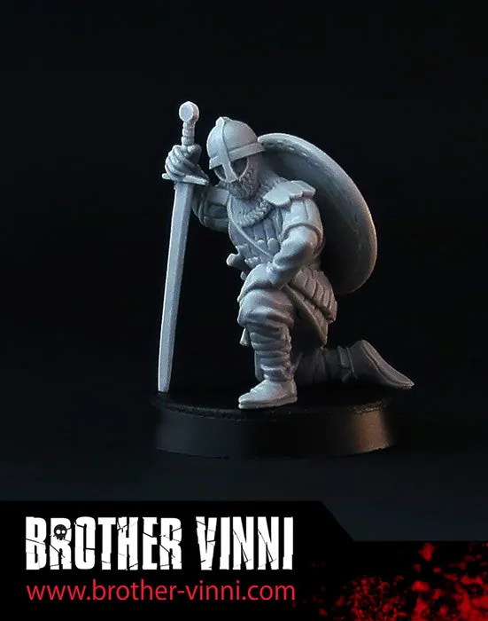 Brother Vinni chevalier au repos figurine résine 28mm SAGA
