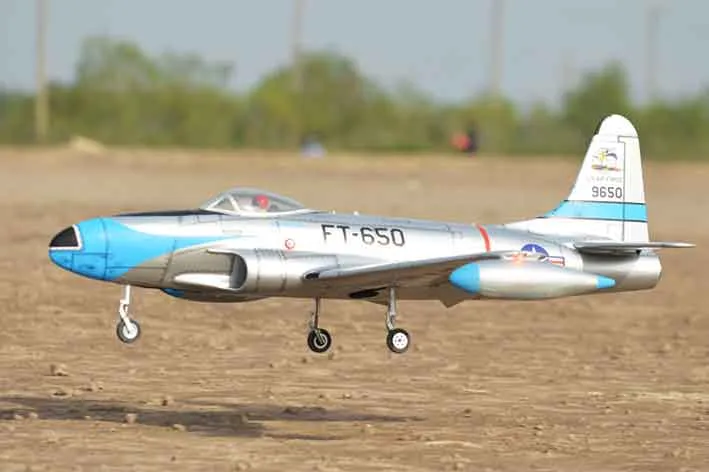 Black Horse Model BH196 P-80 Shooting Star avion RC 1980mm turbine