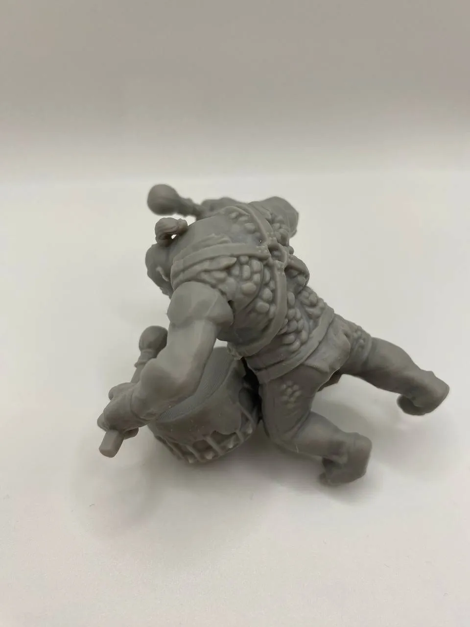 Epic Forge Troll Tambourinaire figurine résine guerre