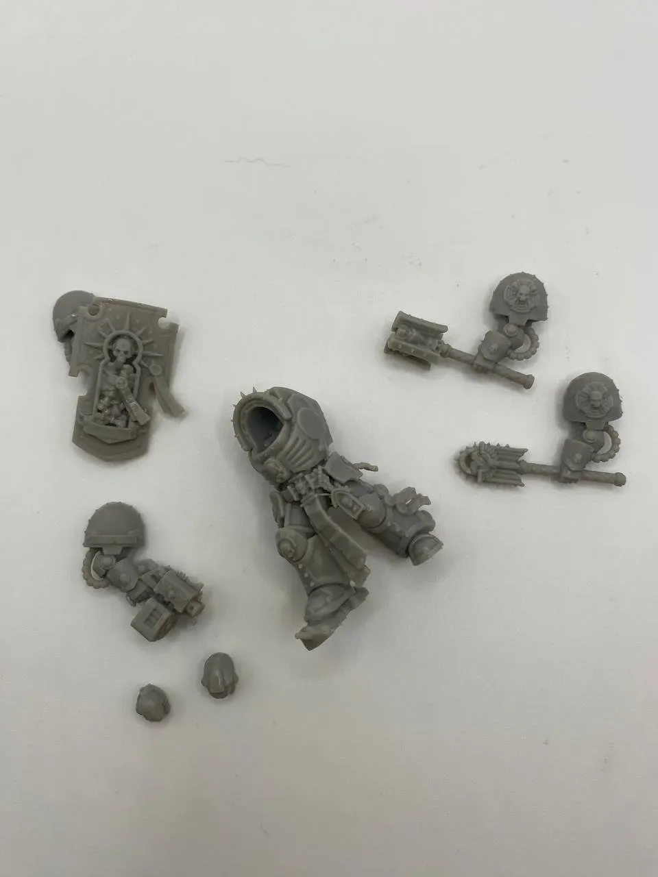 Epic Forge Imperium Chapelain Terminator figurine résine