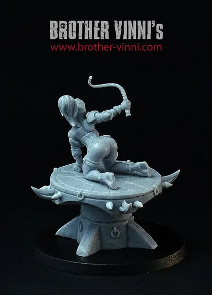 Brother Vinni Table of Whipping décor résine donjon