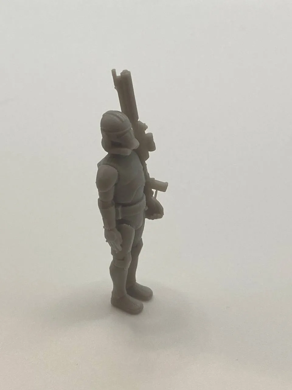 Epic Forge Soldat en Armure Sci-Fi figurine fusil long