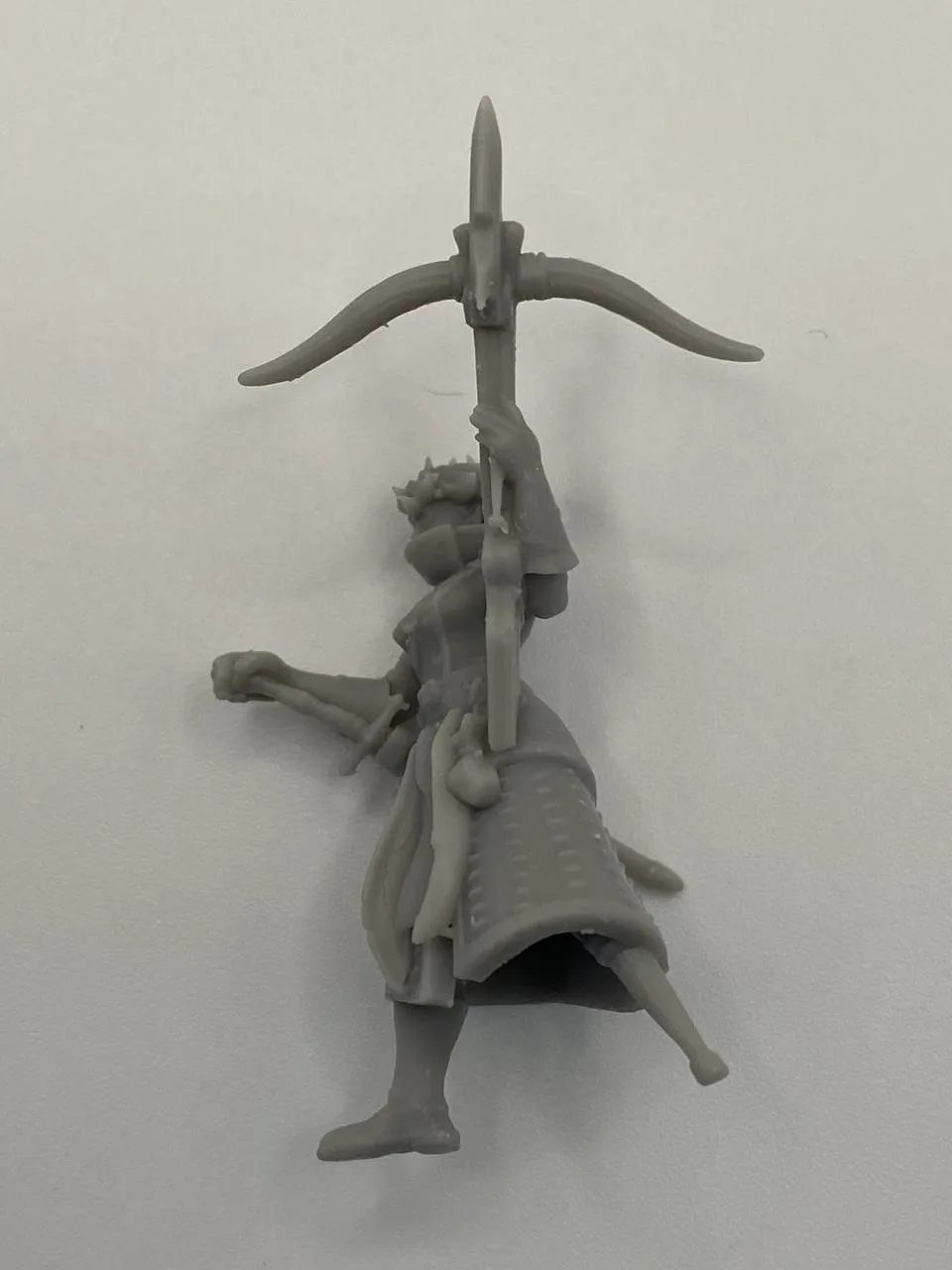 Epic Forge Guerrière Arbalète Géante figurine résine