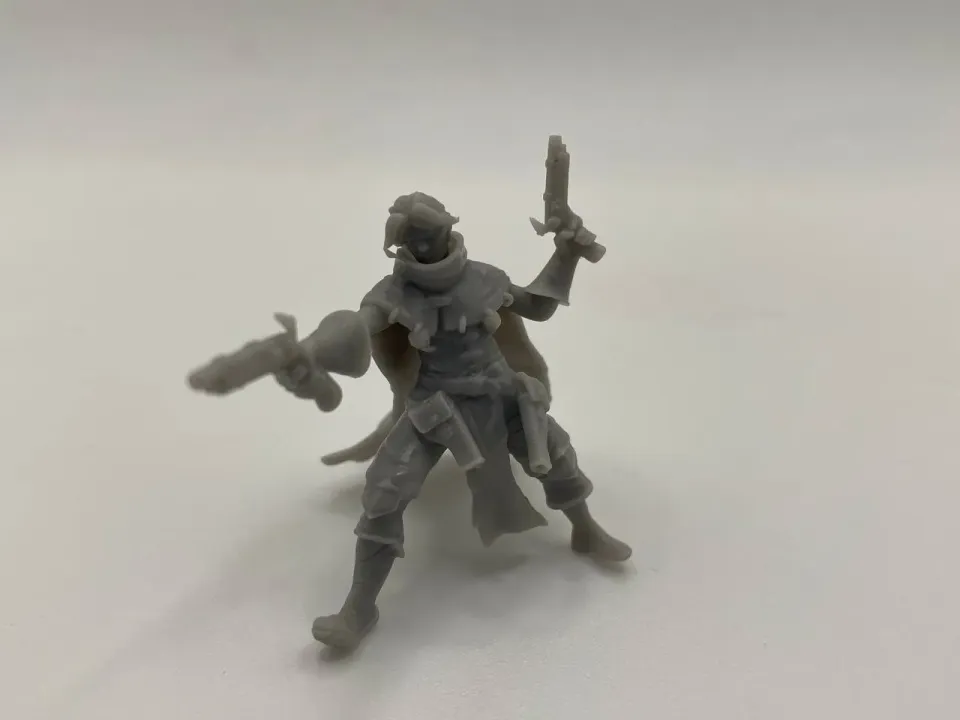 Epic Forge Double Pistolets en Action figurine résine