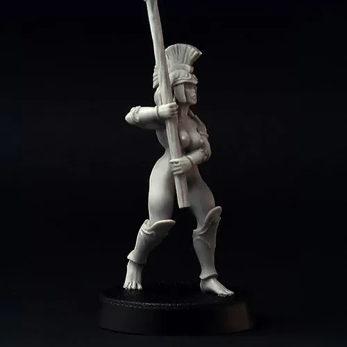 BROTHER VINNI Greek Amazon Standard-bearer figurine 28 mm résine