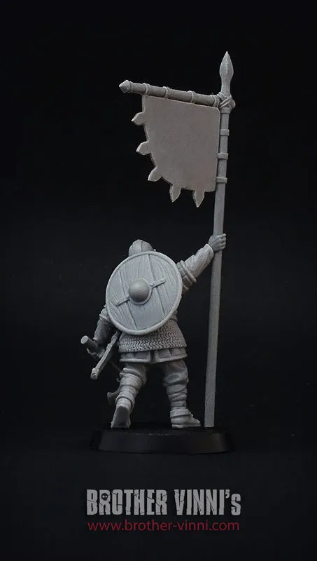 Brother Vinni Viking Banner-Bearer figurine résine 28mm porte-étendard