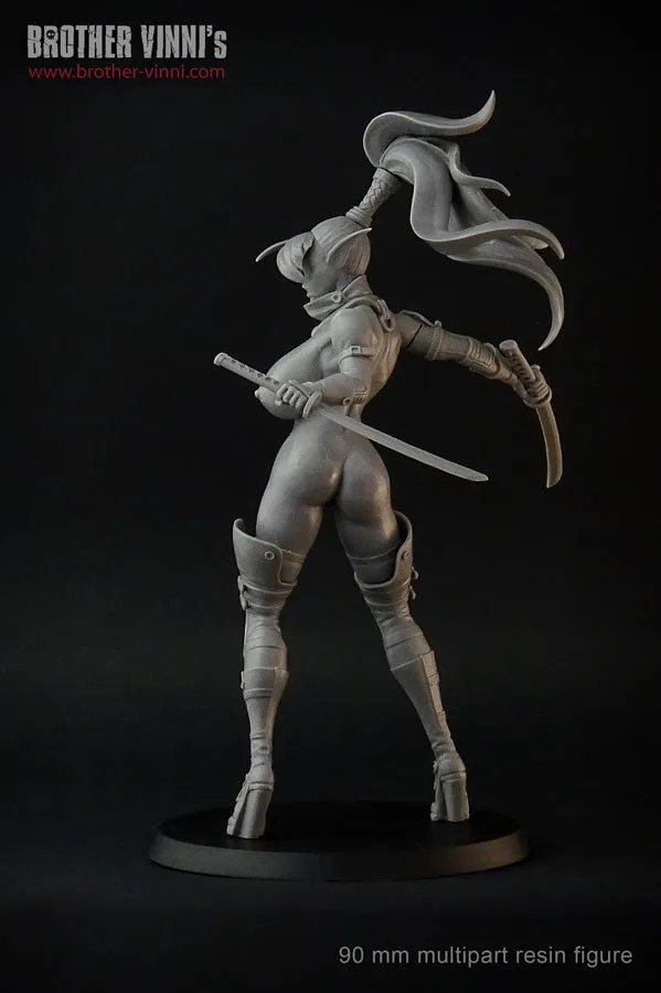 Brother Vinni Elf Warrior figurine résine 90mm femme