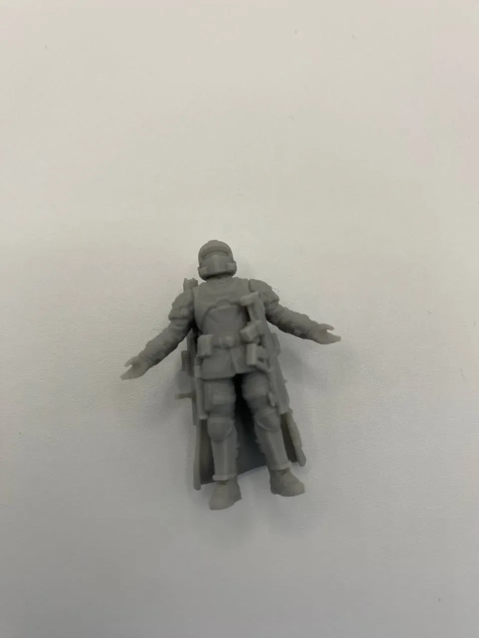Epic Forge Gardien Exosolaire figurine sci-fi
