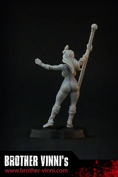 Brother Vinni Female Sorcerer ver.2 figurine résine 28mm DnD